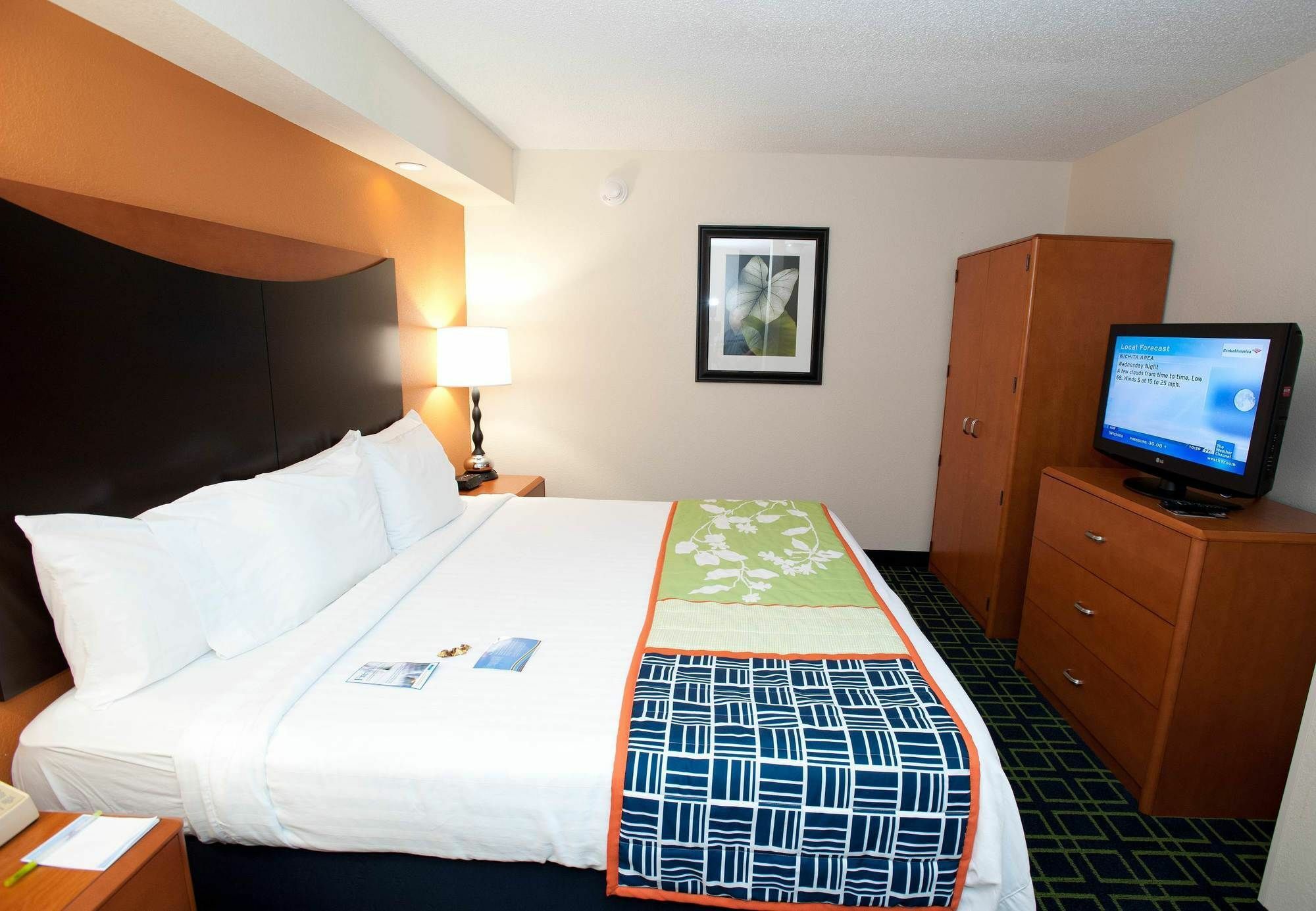 Country Inn & Suites By Radisson, Wichita East, Ks Eksteriør bilde